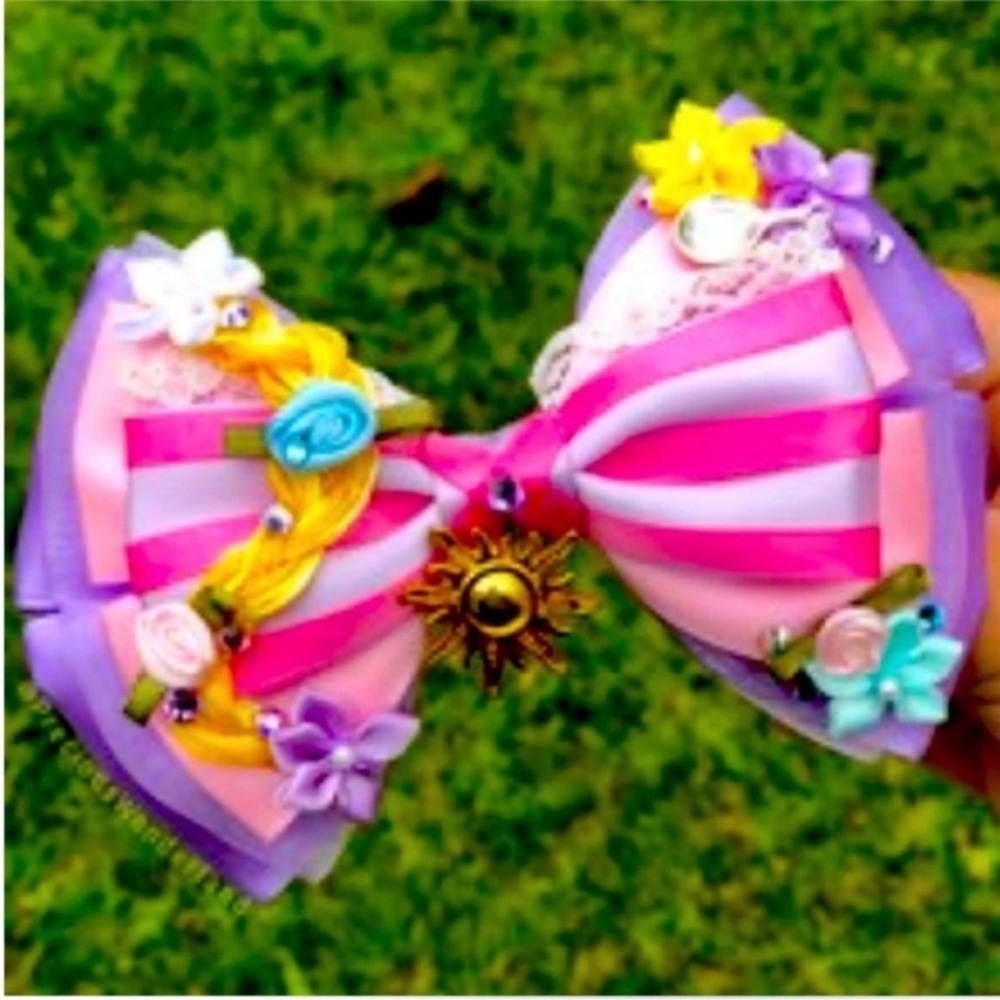 Disney Tangled Rapunzel Inspired Bow